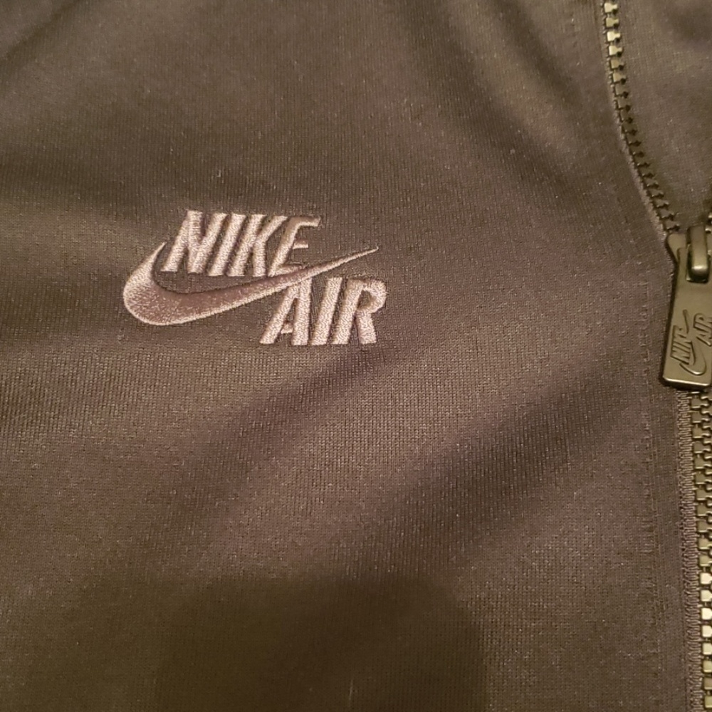 Nike Air Men's jacket - Picture 2 of 7
